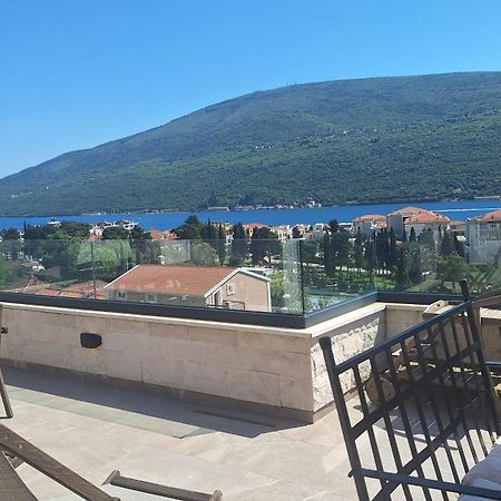 Porto Vista Penthouse Kumbor 아파트 외부 사진