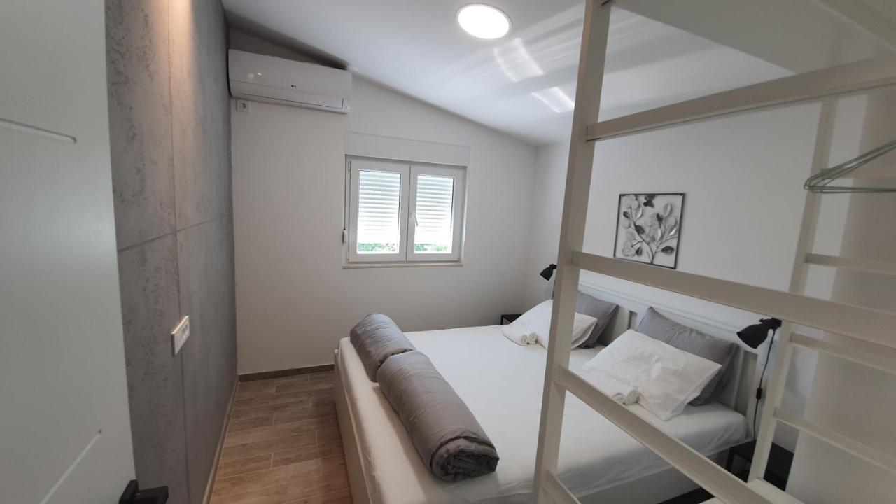 Porto Vista Penthouse Kumbor 아파트 외부 사진