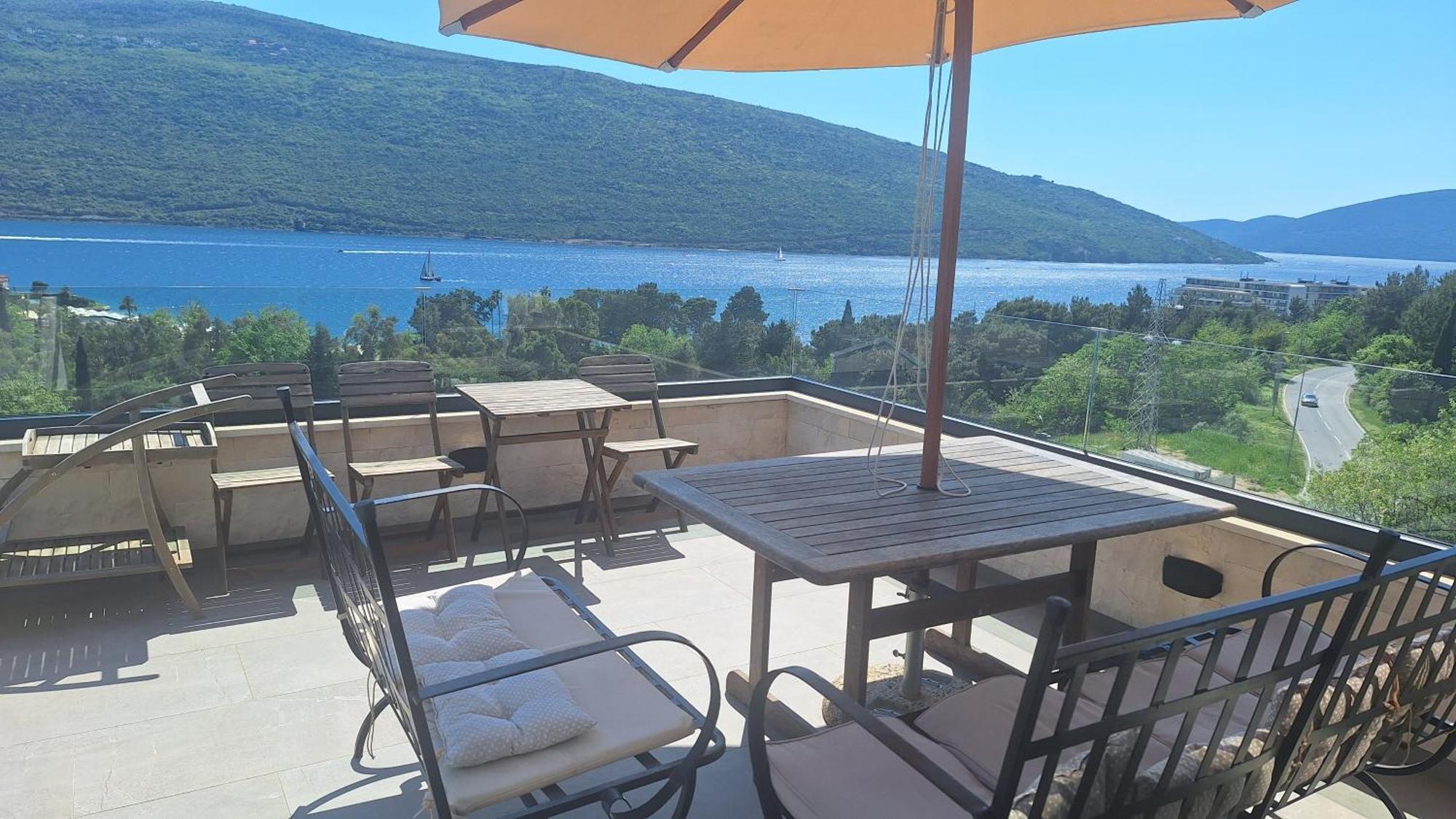 Porto Vista Penthouse Kumbor 아파트 외부 사진